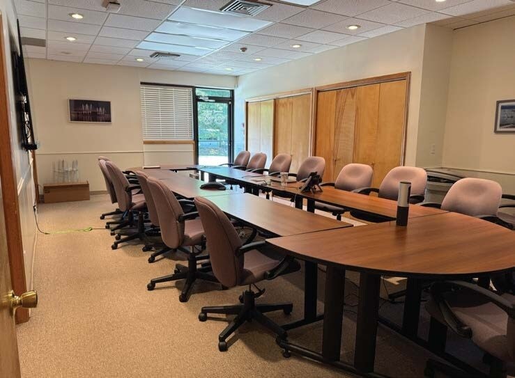 More Photos Of 629 White Plains Rd, Tarrytown Medical For Lease