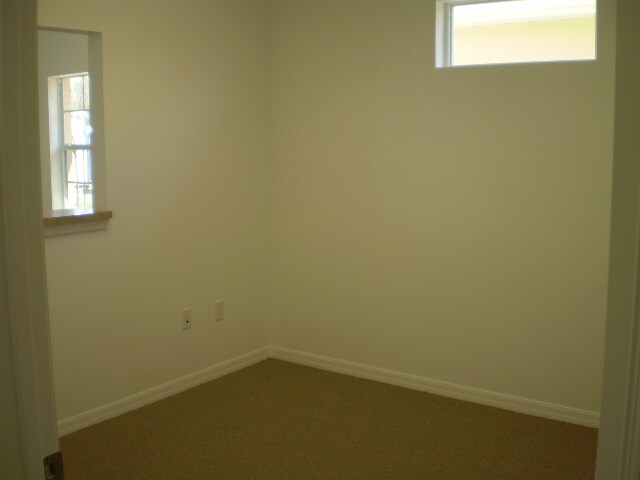 More Photos Of 1136-1138 Cypress Glen Cir, Kissimmee Medical For Sale