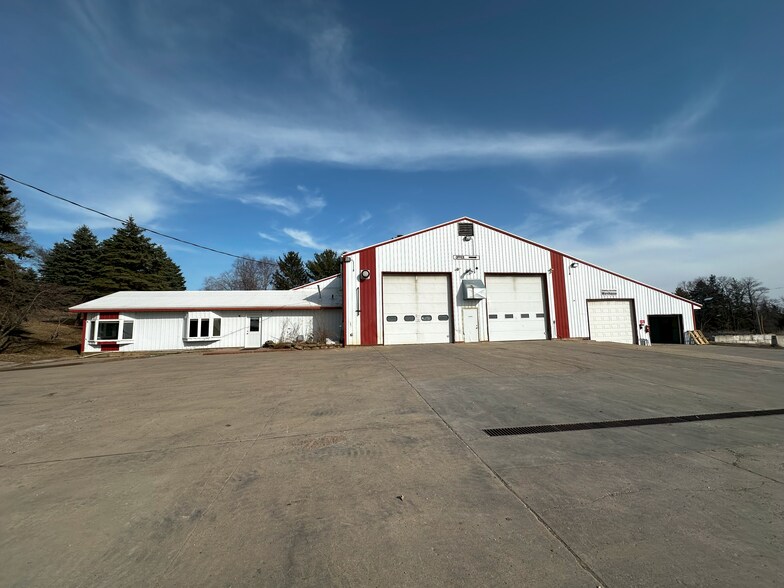 Primary Photo Of 12151 120th St S, Hastings Warehouse For Lease