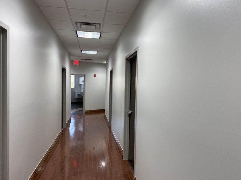 More Photos Of 26-19 Francis Lewis Blvd, Flushing Medical For Lease