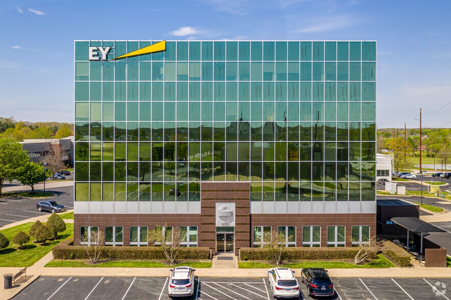 More Photos Of 5417 Pinnacle Point Dr, Rogers Office For Lease