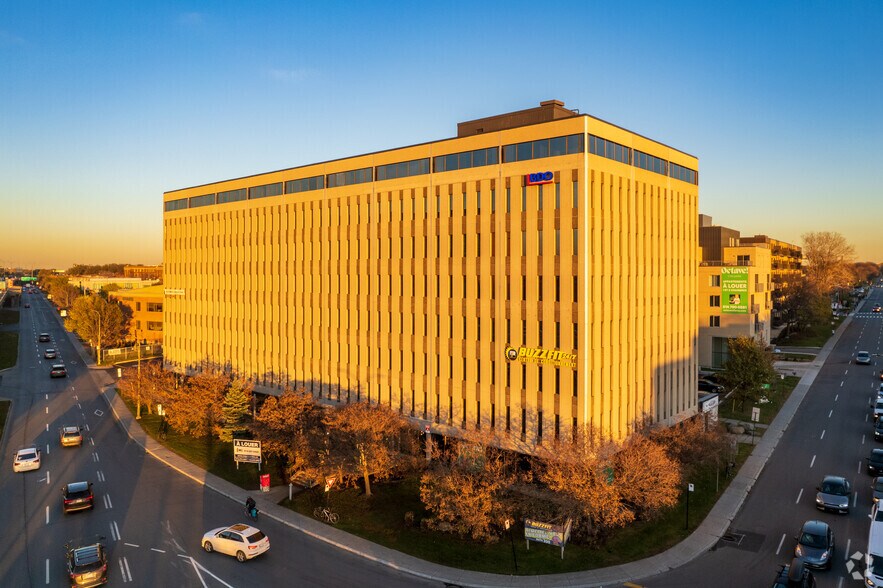 More Photos Of 1100 Boul Crémazie E, Montréal Coworking Space