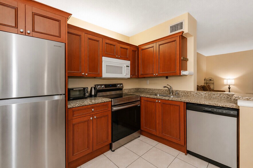 More Photos Of 4263 NW 115th Ave, Coral Springs Multifamily For Sale