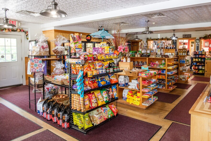 More Photos Of 10 N Main St, Mont Vernon Storefront Retail Residential For Sale