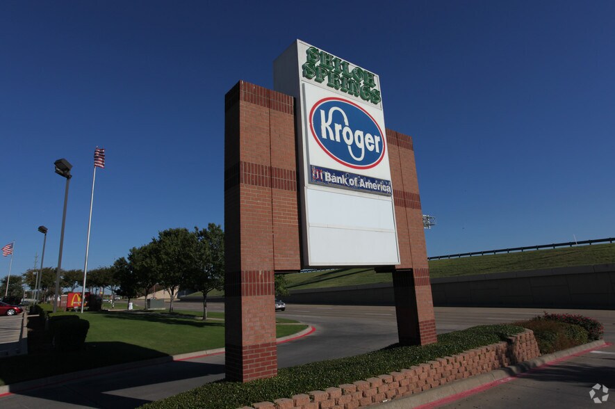 More Photos Of 7145 N George Bush Hwy, Garland Office For Sale