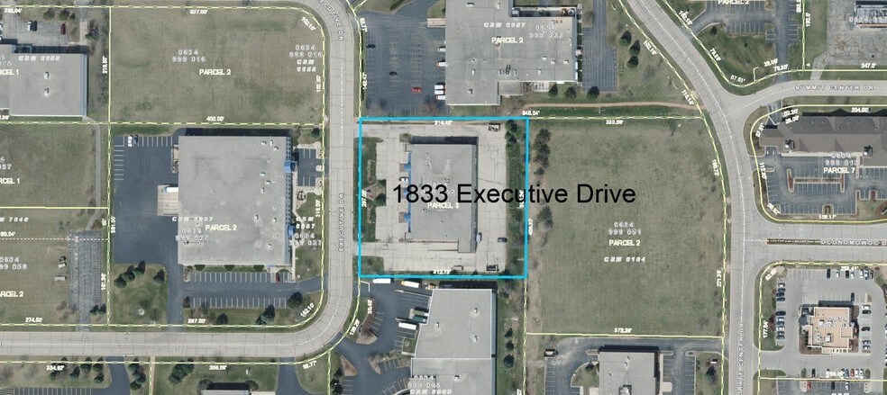 More Photos Of 1833 Executive Dr, Oconomowoc Industrial For Lease