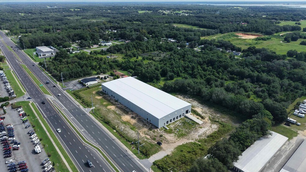 More Photos Of 2221 US-441, Fruitland Park Showroom For Sale