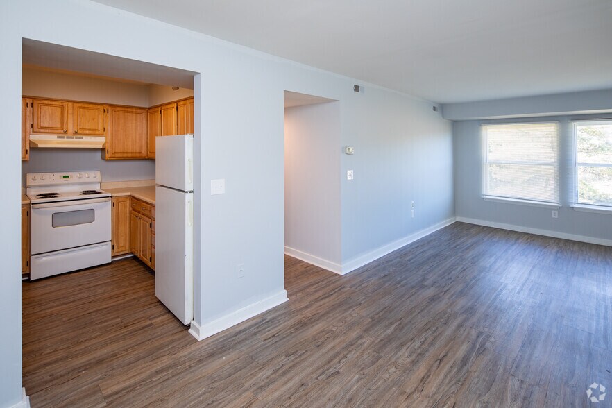 More Photos Of 201 Brickyard Dr, Dillwyn Apartments For Sale