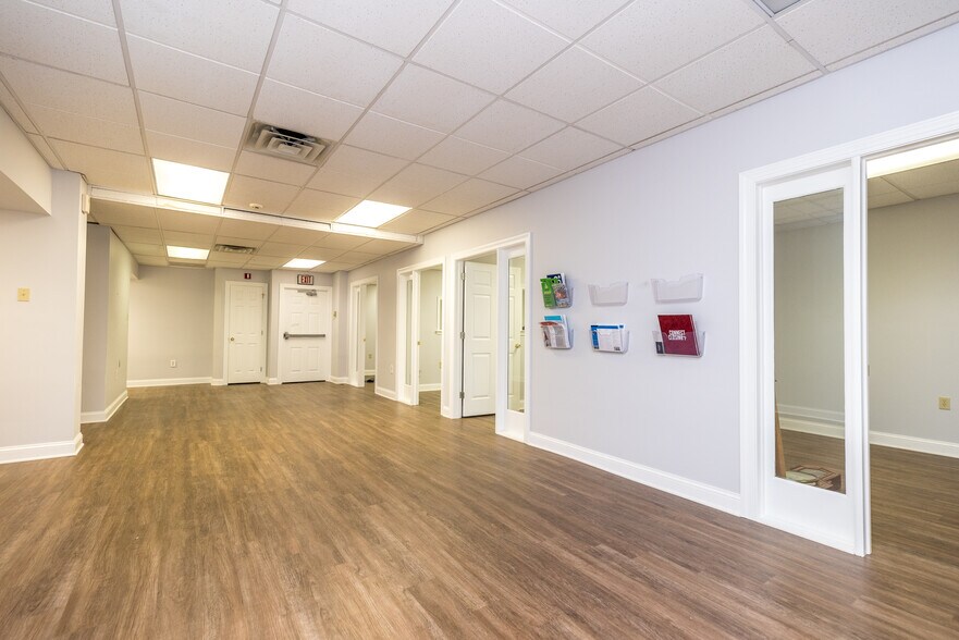 More Photos Of 600 E Main St, Lansdale Office Residential For Sale