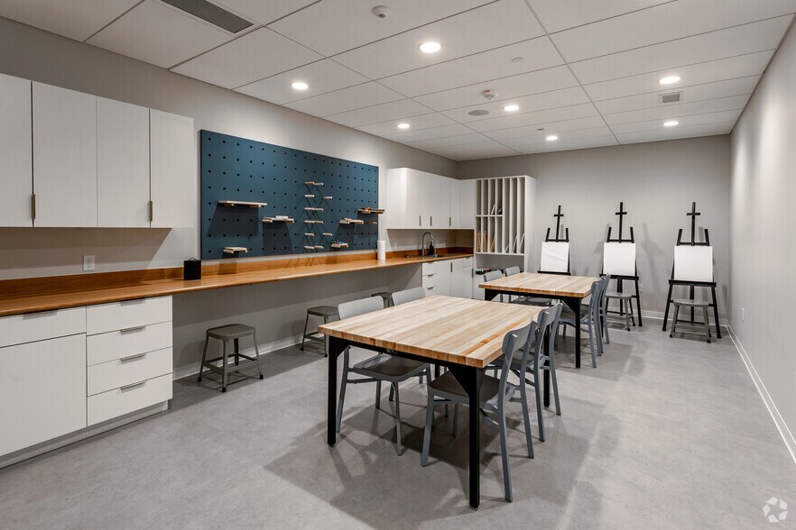 More Photos Of 608 2nd Ave S, Minneapolis Apartments For Lease