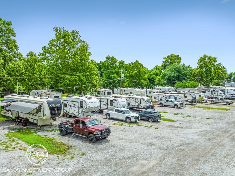 Primary Photo Of 871 N 4386, Pryor Manufactured Housing Mobile Home Park For Sale