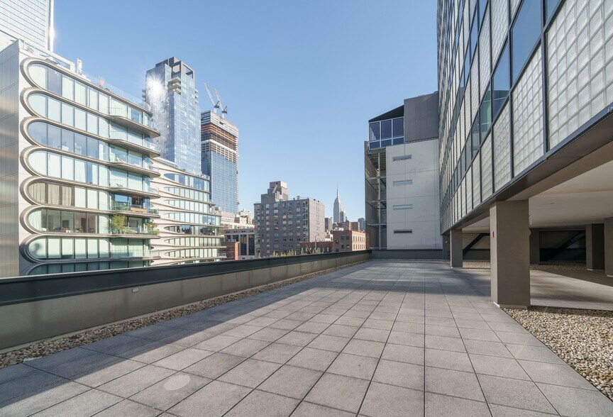 More Photos Of 520 W 27th St, New York Loft Creative Space For Lease