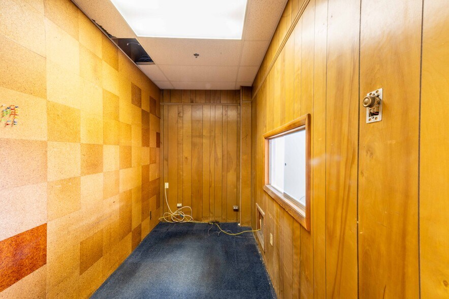 More Photos Of 1839 Ionia St, Jacksonville Warehouse For Lease