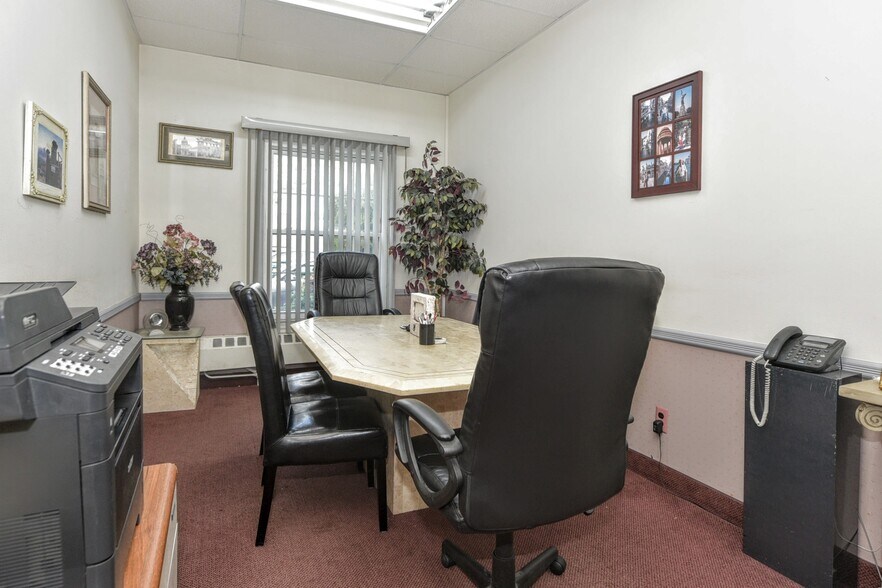 More Photos Of 354 State St, Hackensack Medical For Sale