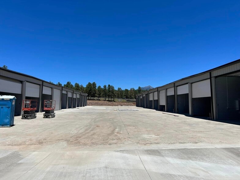 More Photos Of 5590 Dark Sky, Flagstaff Self Storage For Sale