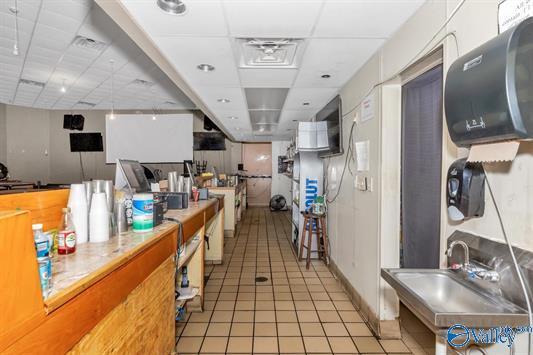 More Photos Of 1010 Heathland Dr NW, Huntsville Freestanding For Sale