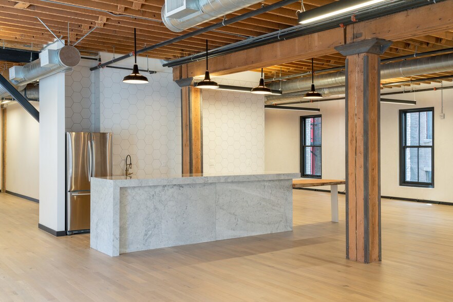 More Photos Of 510-514 S Broadway, Los Angeles Office For Lease