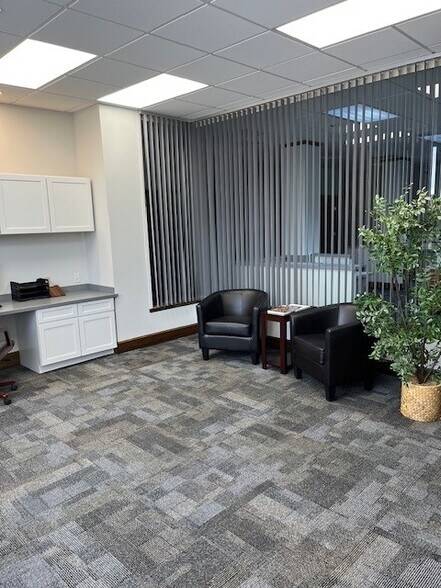 More Photos Of 205 Washington St, Burlington Office For Lease