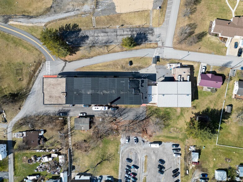 More Photos Of 81 Evick Dr, Franklin Flex For Sale