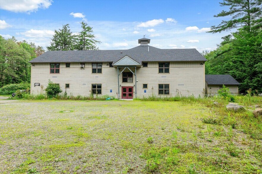 More Photos Of 457 Route 123, Sharon Freestanding For Sale