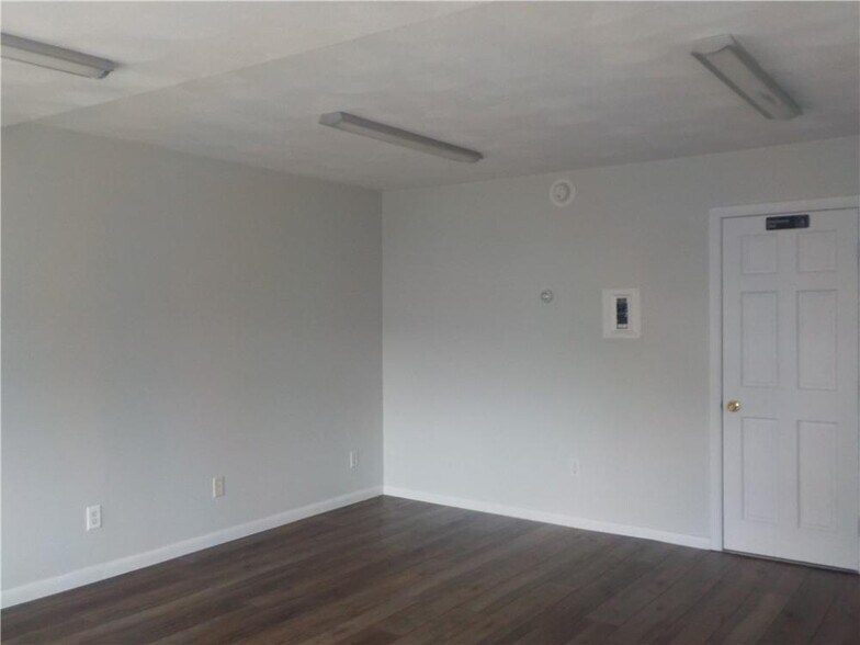 More Photos Of 1087 Park Ave, Woonsocket Storefront Retail Residential For Lease