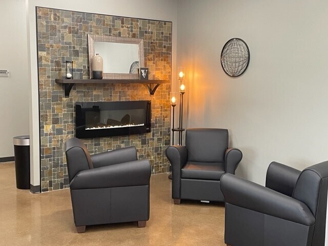 More Photos Of 17565 Central Ave NE, Ham Lake General Retail For Lease