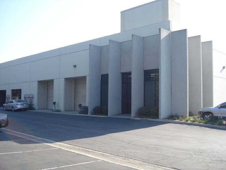 More Photos Of 1700-1790 Evergreen St, Duarte Warehouse For Lease