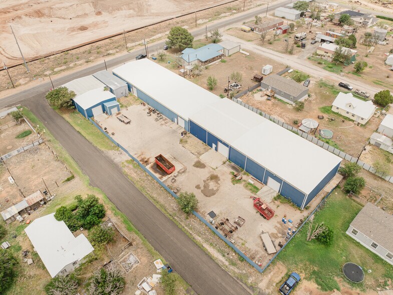 More Photos Of 12915 W County Road 122, Odessa Warehouse For Sale