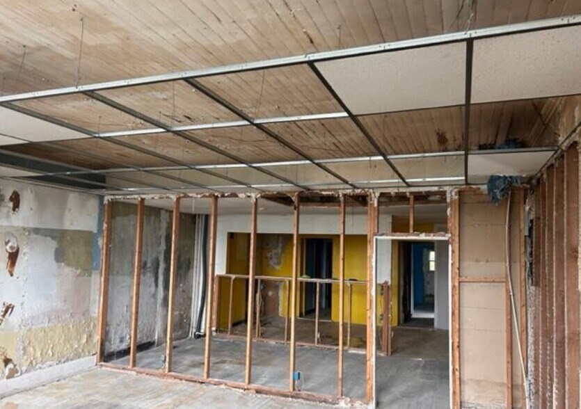 More Photos Of 533 Broadway, Watervliet Apartments For Sale