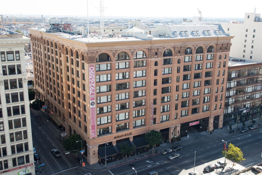 More Photos Of 610 S Main St, Los Angeles Apartments For Lease