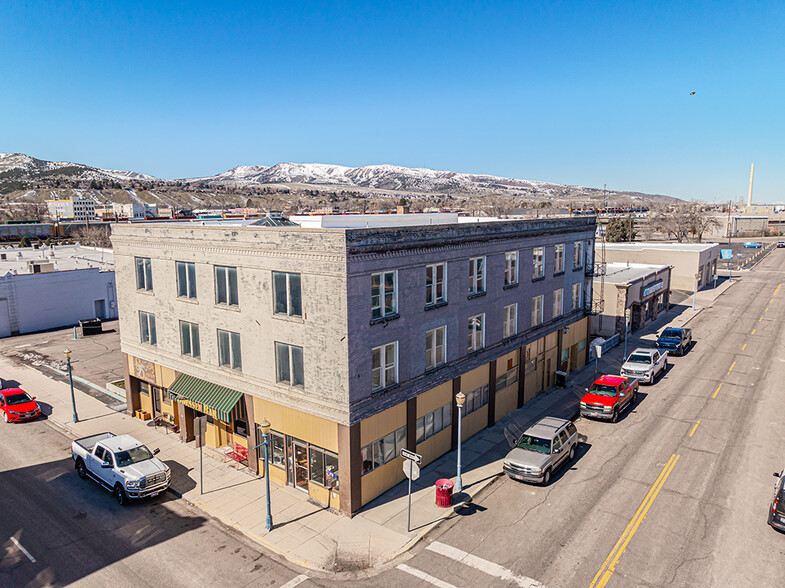 Primary Photo Of 246 E Center St, Pocatello Storefront For Sale