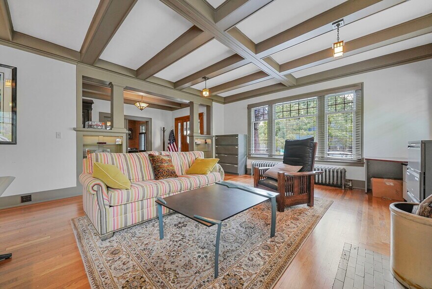 More Photos Of 530 S Union St, Traverse City Medical For Sale
