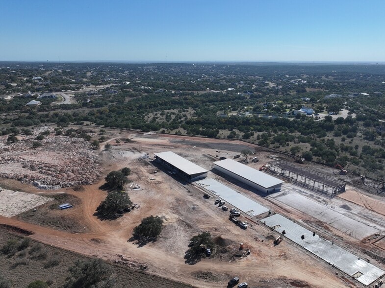 More Photos Of 1900 S Cranes Mill Rd, New Braunfels Unknown For Lease
