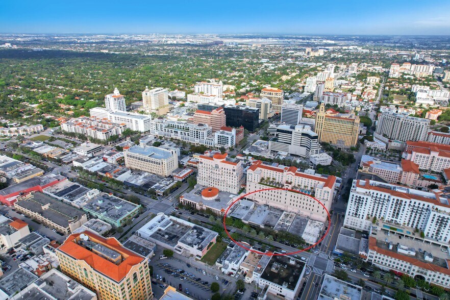 More Photos Of 99 Miracle Mile Miracle Mile / Coral way, Coral Gables Restaurant For Sale