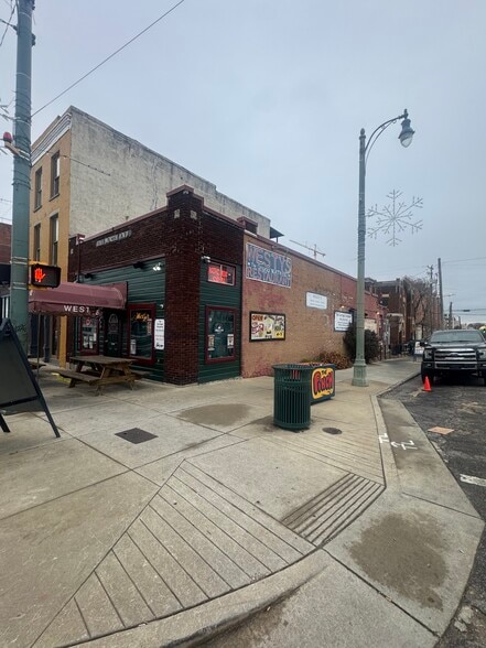 More Photos Of 346 N Main St, Memphis Restaurant For Sale