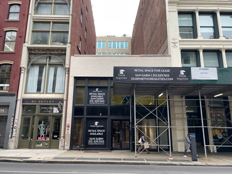 More Photos Of 470 Broadway, New York Storefront For Sale