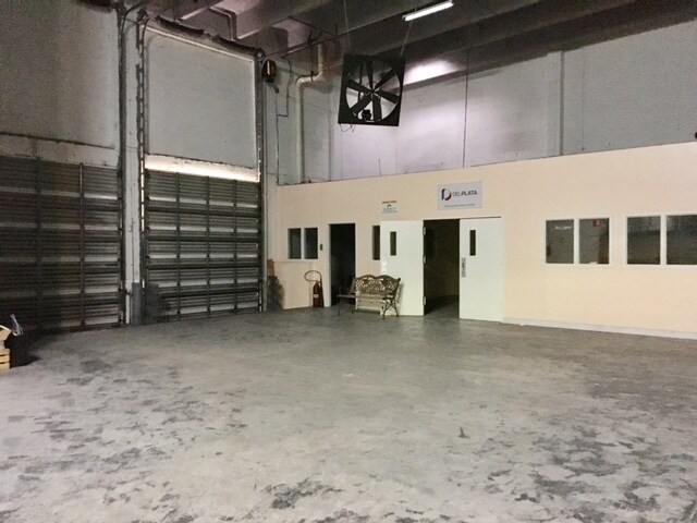 More Photos Of 10505 NW 29th Ter, Miami Warehouse For Lease