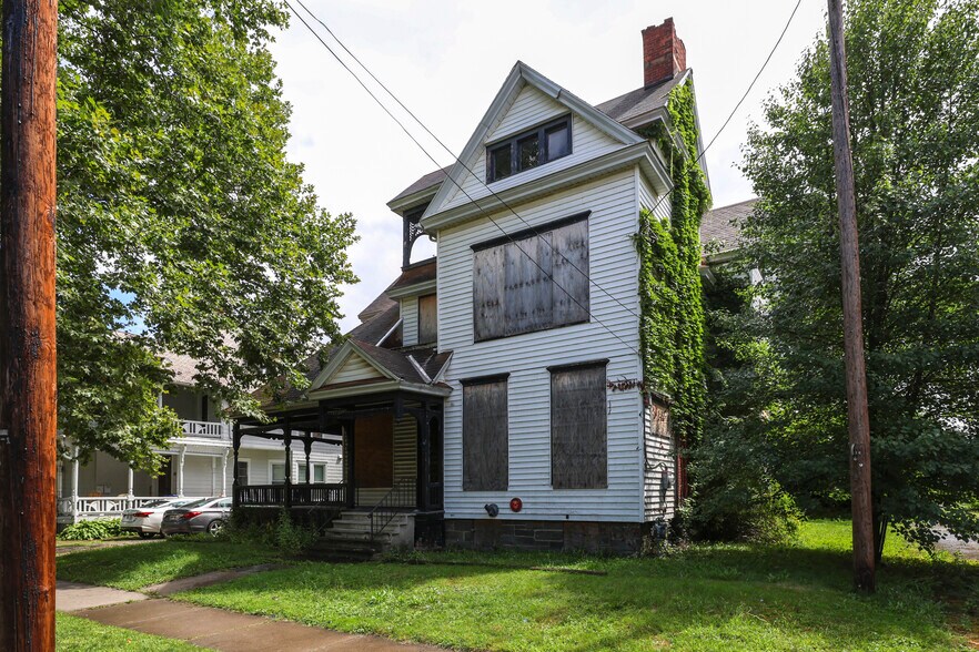 More Photos Of 355 W Church St, Elmira Office For Sale
