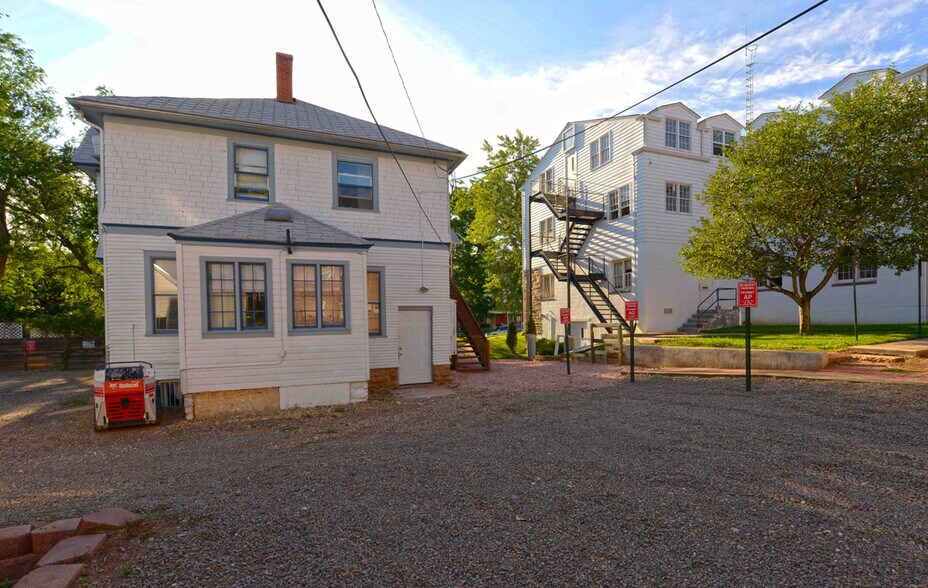 More Photos Of 1127 12th St, Boulder Apartments For Sale