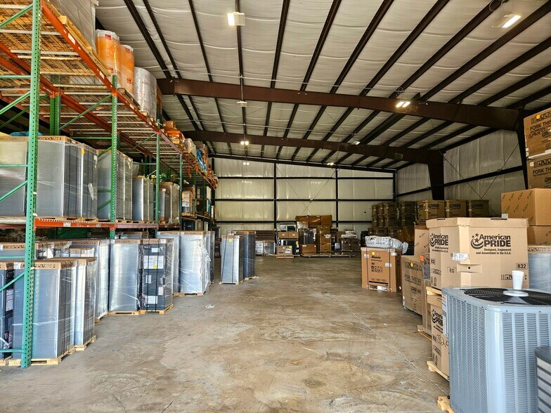 More Photos Of 4405 Northchase Blvd, Montgomery Warehouse For Lease