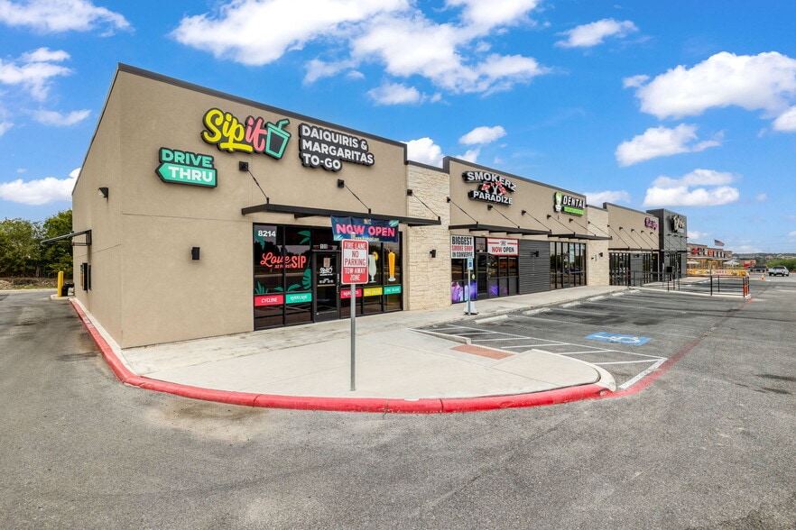 More Photos Of 8190-8214 FM 78, Converse Storefront For Sale