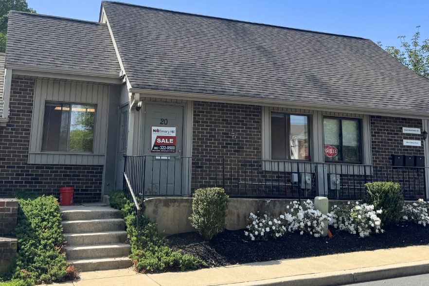 Primary Photo Of 2601 Annand Dr, Wilmington Medical For Sale