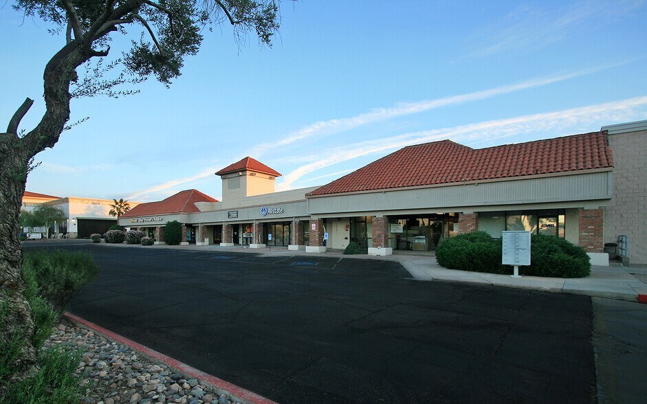 More Photos Of 4419-4501 E Main St, Mesa Storefront For Lease