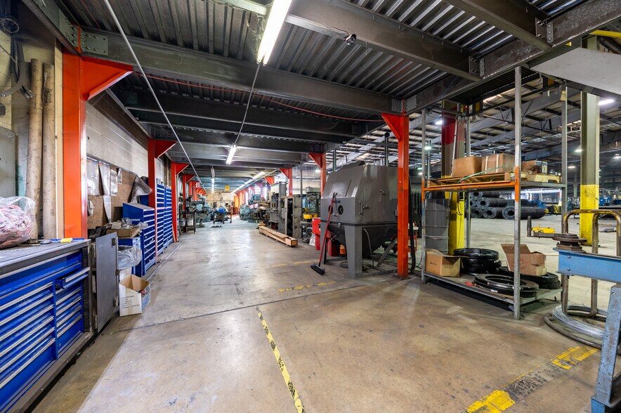 More Photos Of 714 Braddock View Dr, Mount Braddock Warehouse For Lease