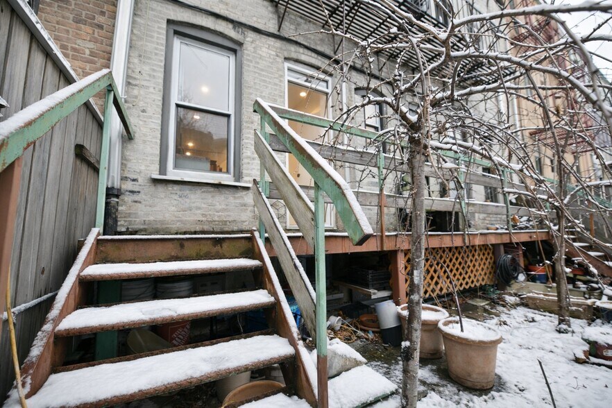 More Photos Of 1679 Gates Ave, Ridgewood Apartments For Sale