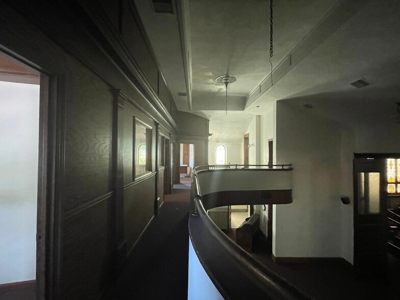 More Photos Of 486 S Graham St, Pittsburgh Religious Facility For Sale