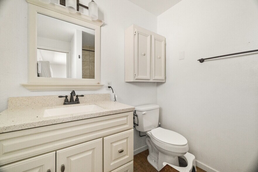 More Photos Of 2500 Cold Springs Rd, Prescott Lodge Meeting Hall For Sale