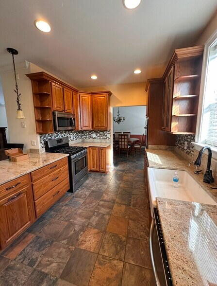 More Photos Of 28795 Old Village rd, Mechanicsville Specialty For Lease