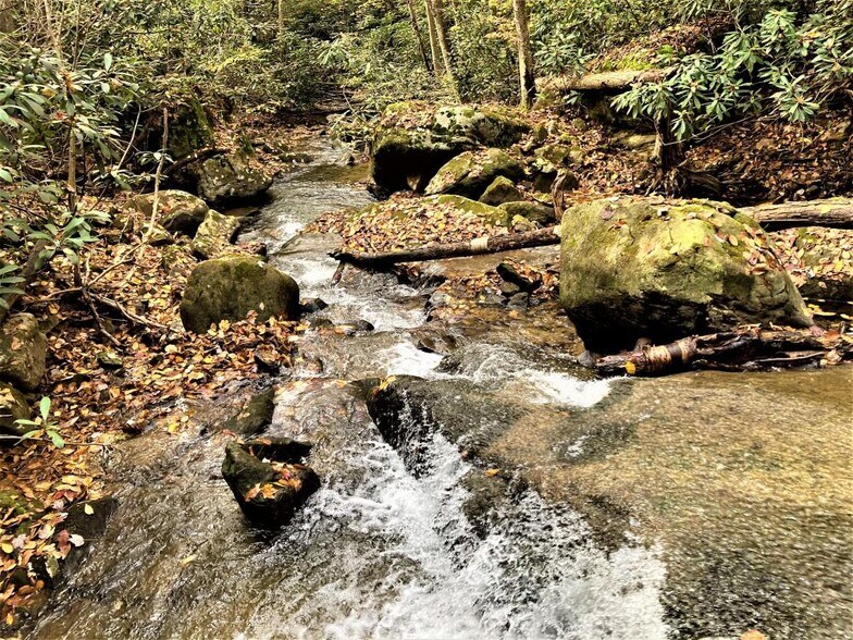 More Photos Of 2005 Grafton Rd, Morgantown Land For Sale