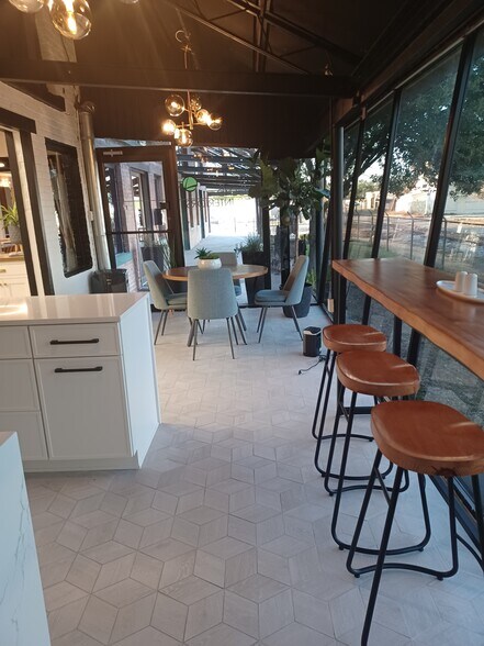 More Photos Of 432 N Anthony St, New Orleans General Retail For Lease